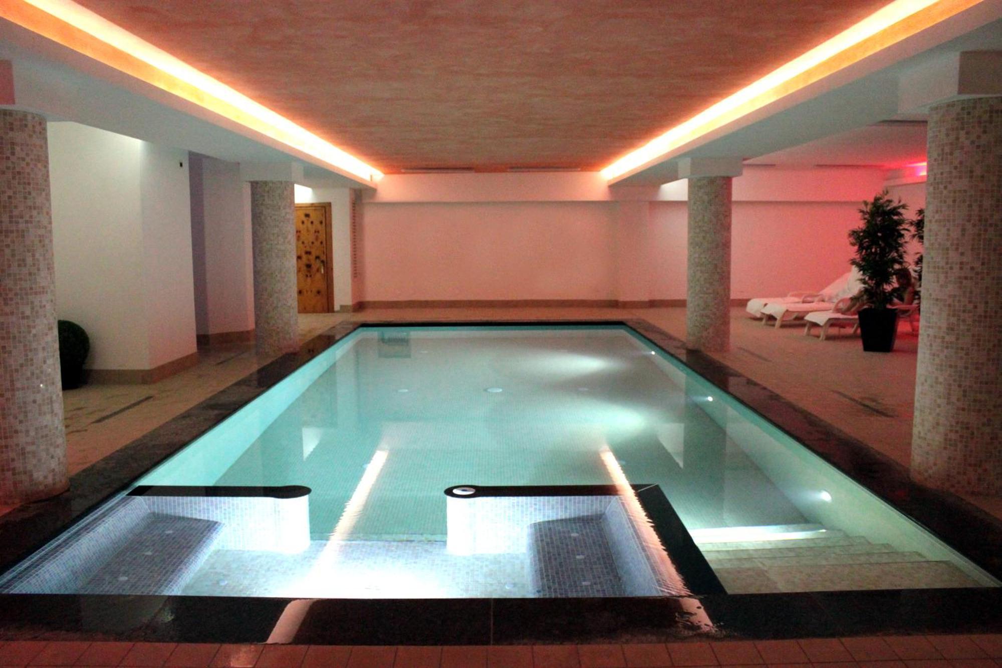 Hotel Derby Борміо Екстер'єр фото